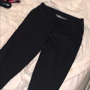 VS sport knock out leggings